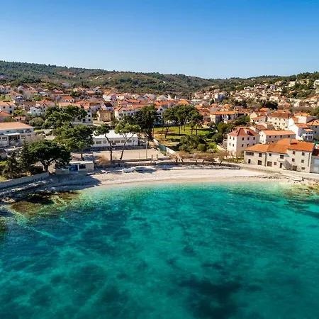 Prázdninový dům Nora - Charme Holidays Sutivan