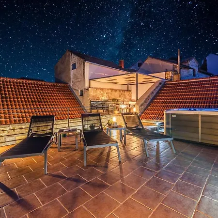 Prázdninový dům Nora - Charme Holidays Sutivan