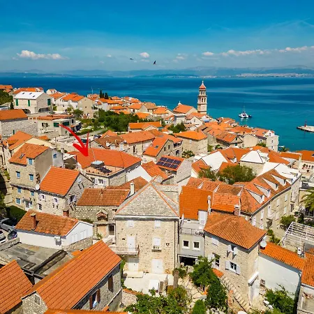 Nora - Charme Holidays Vikendica Sutivan