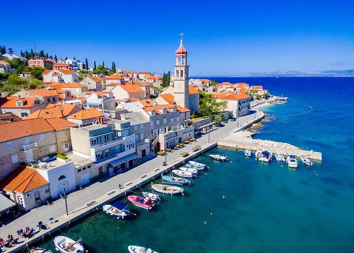 Nora - Charme Holidays *