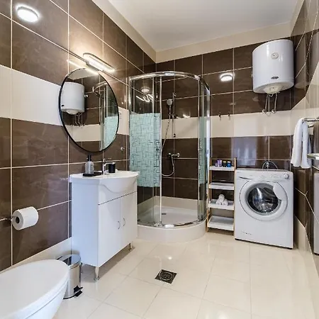 Nora - Charme Holidays *